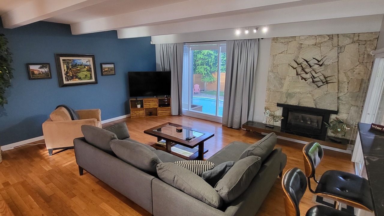 Photo of Livingroom in Kelowna Central Business District