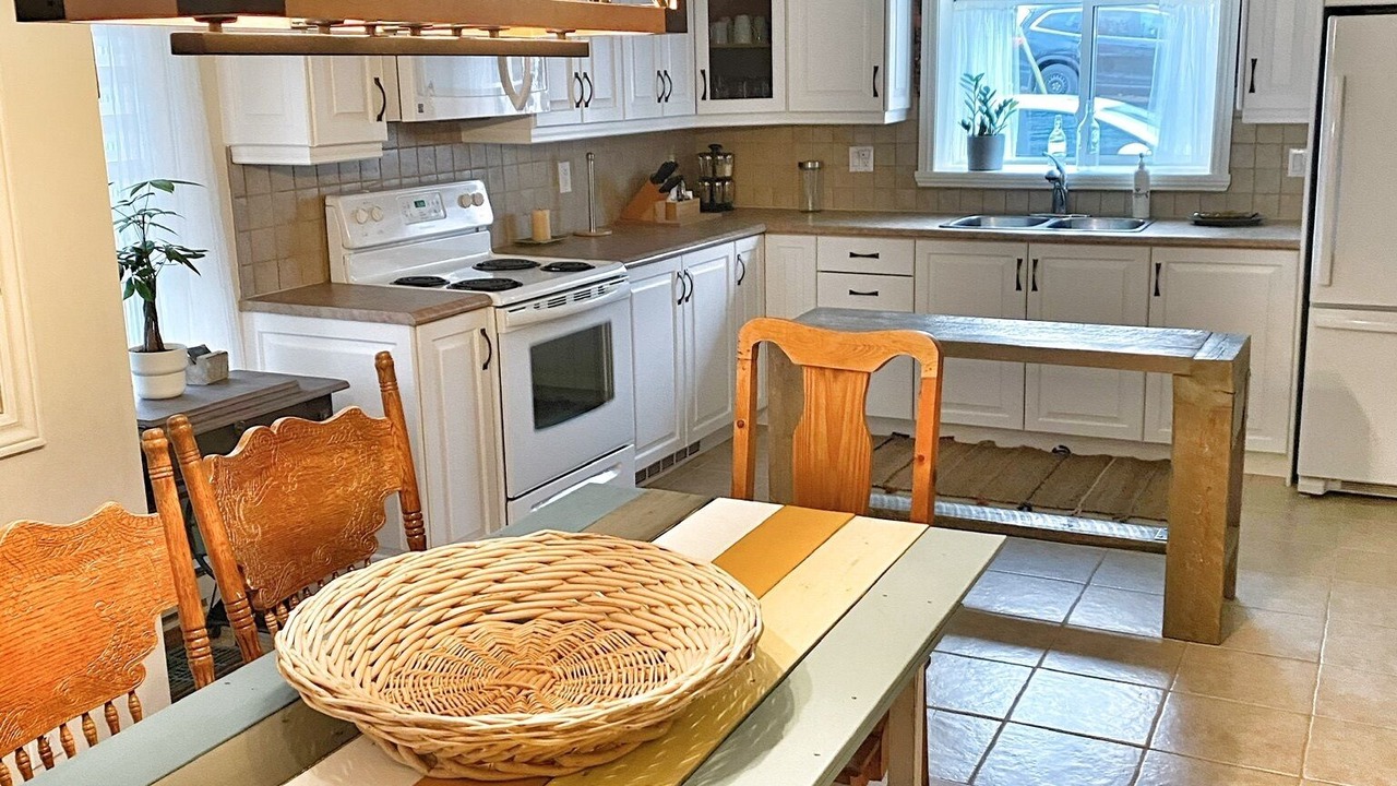 Photo of Kitchen in Montebello