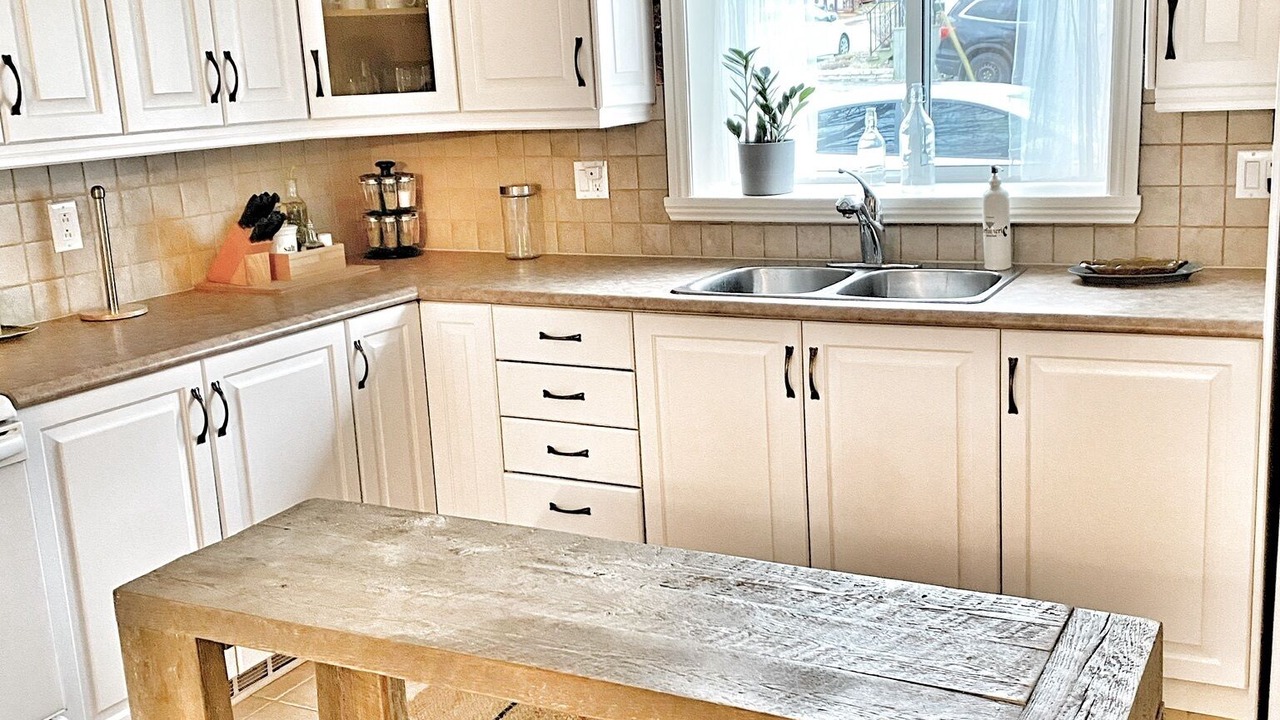 Photo of Kitchen in Montebello