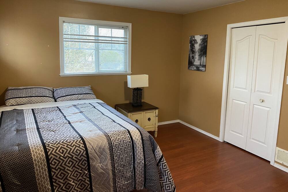 Photo of Bedroom in Chilliwack Proper Village West