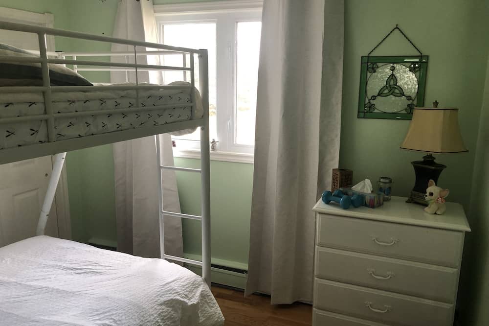 Photo of Bedroom in Halifax County
