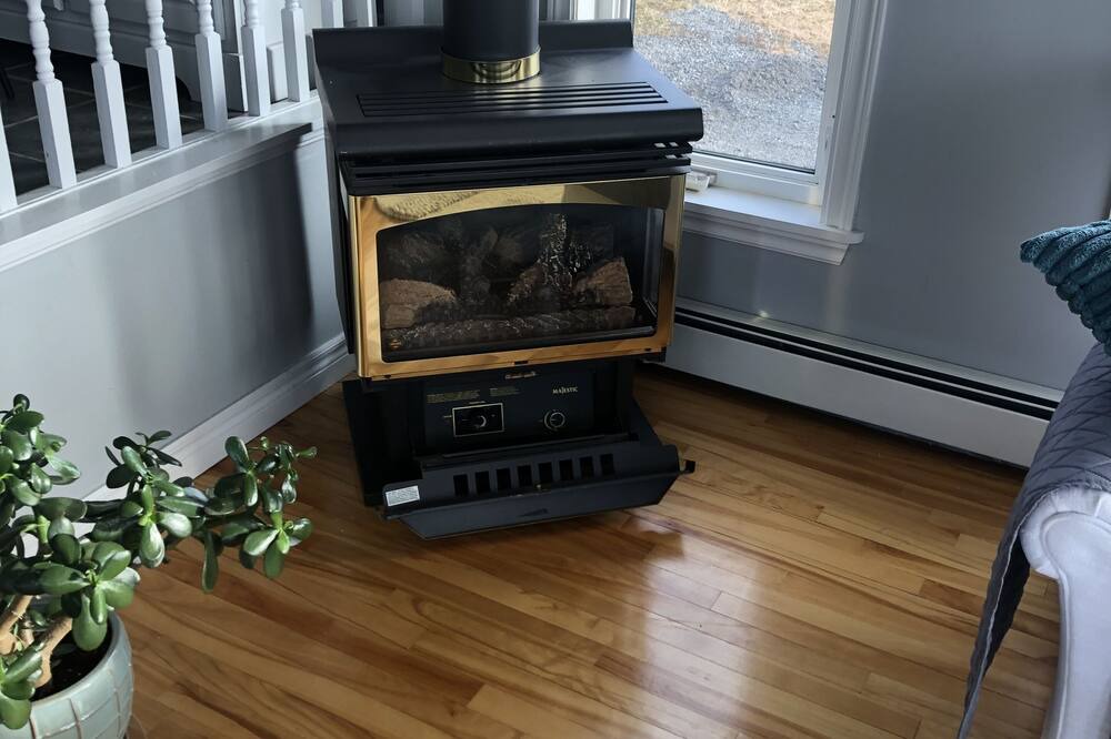 Photo of Bedroom in Halifax County