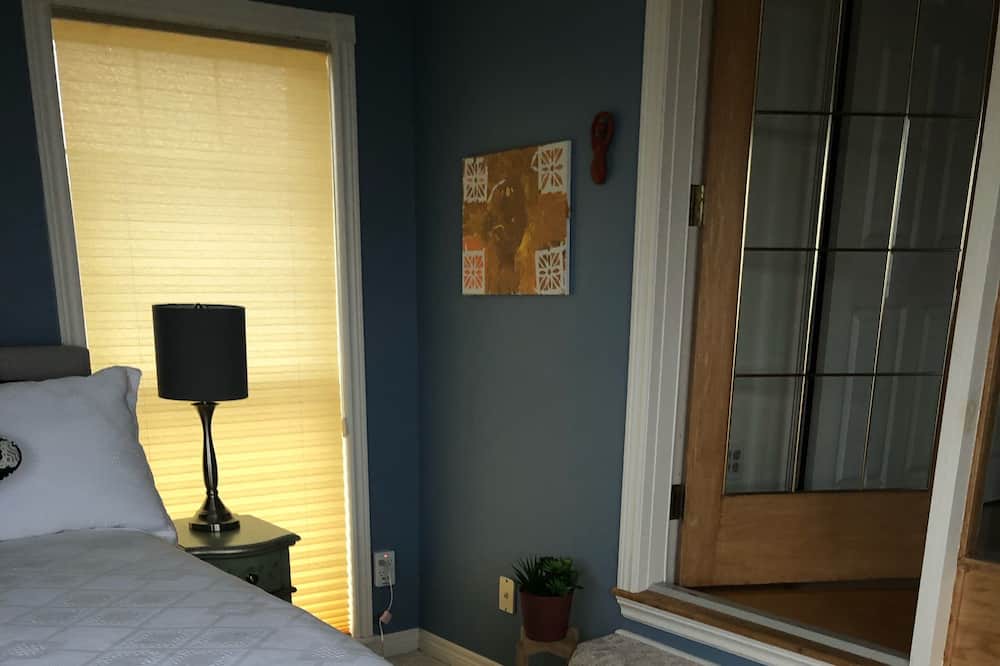 Photo of Bedroom in Halifax County