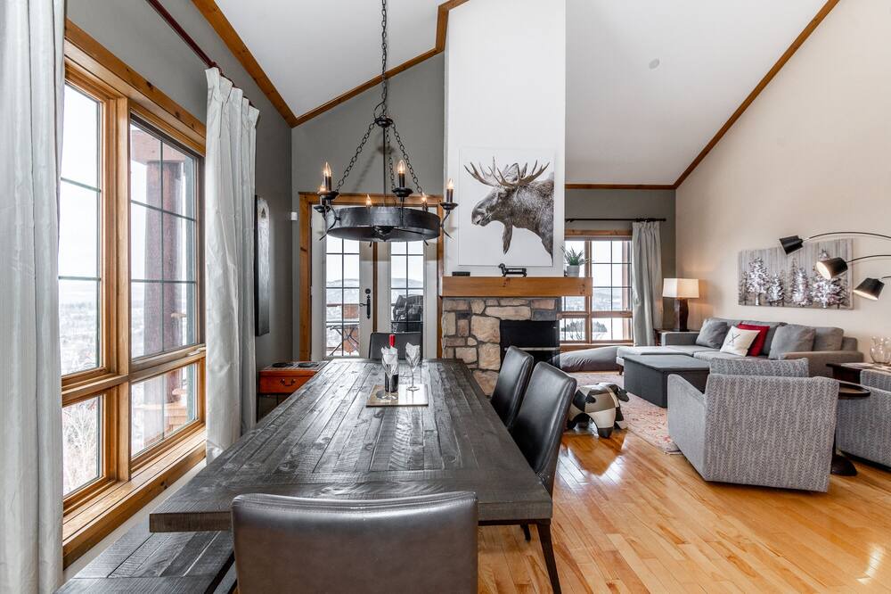 Photo of Bedroom in Mont-Tremblant Pedestrian Village