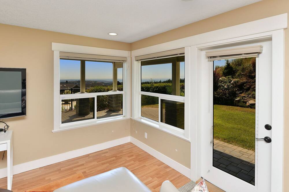 Photo of Bedroom in Bear Mountain Resort