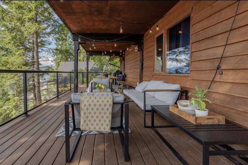 Photo of Patio Balcony in Celista