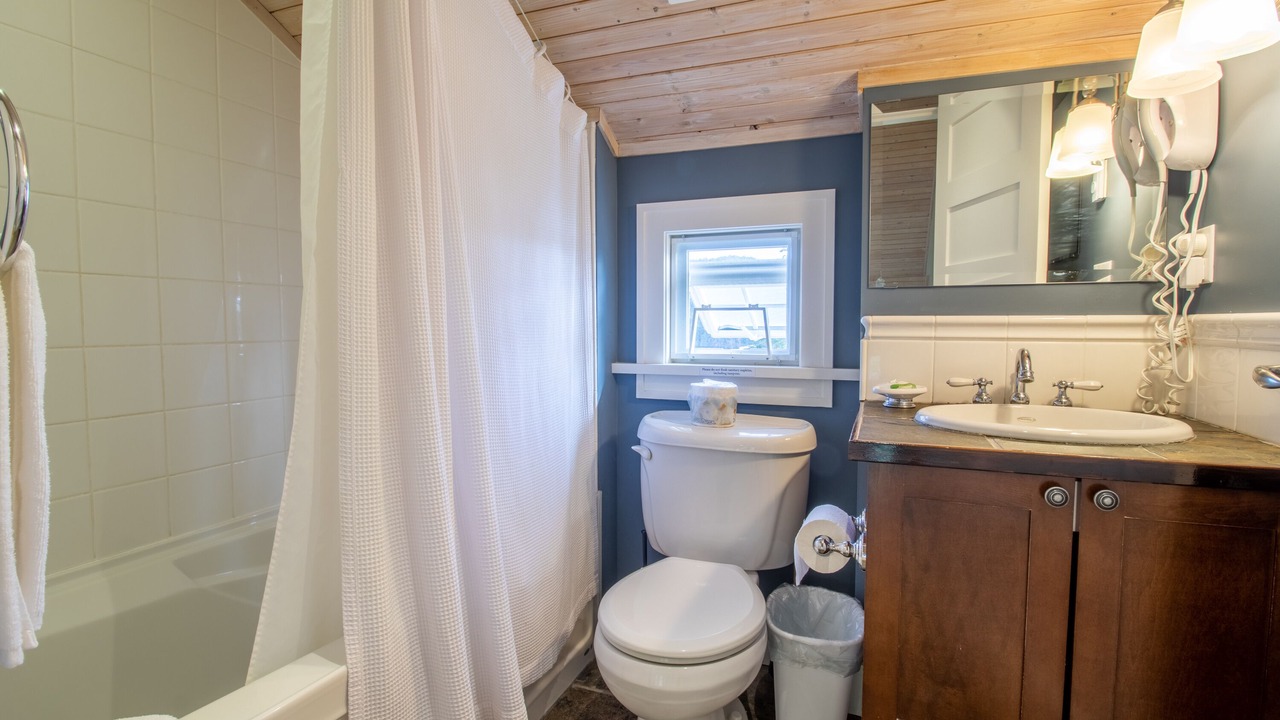 Photo of Others in Pender Island