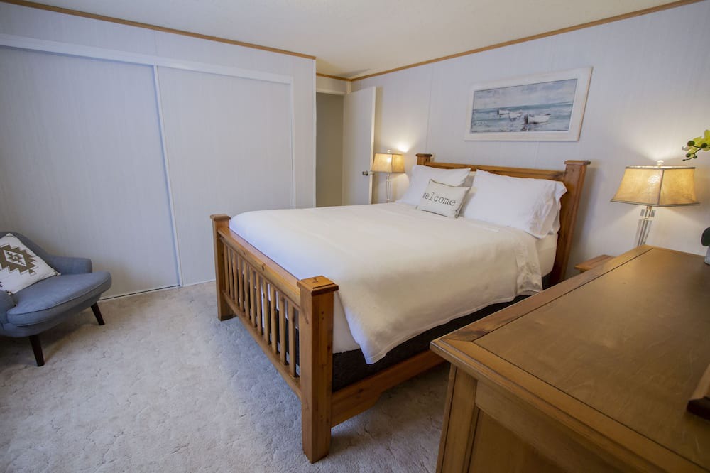 Photo of Bedroom in Port Alberni