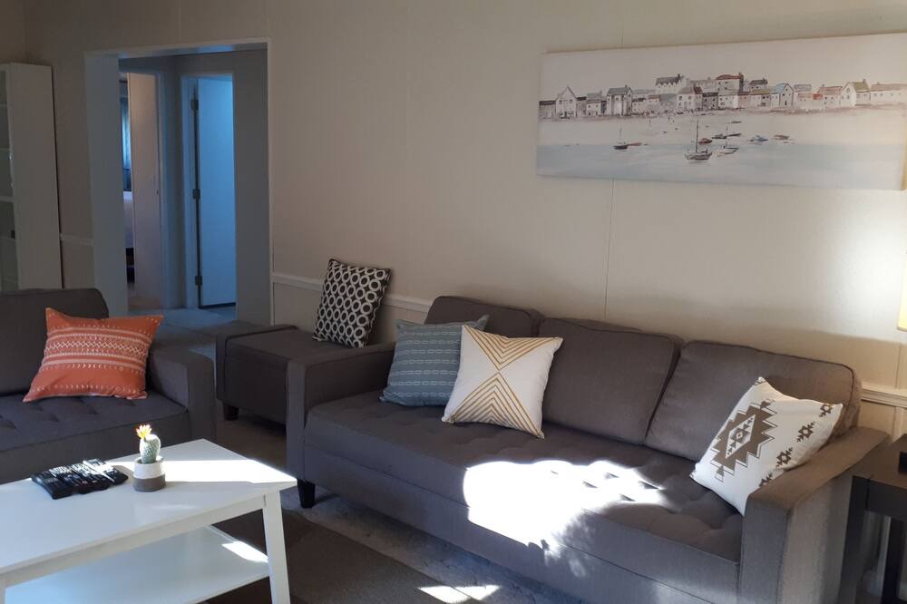 Photo of Livingroom in Port Alberni