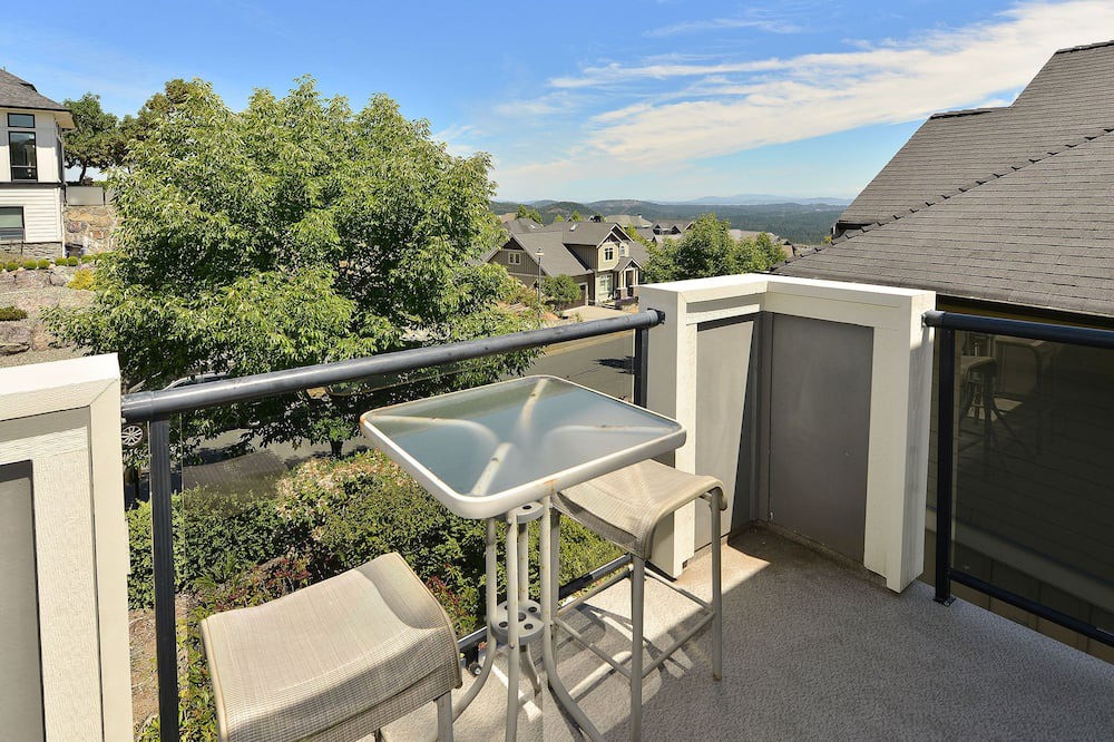 Photo of Patio Balcony in Bear Mountain Resort