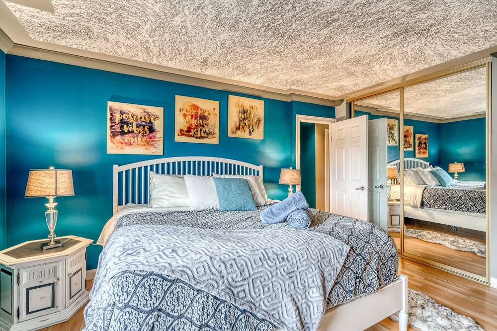 Photo of Bedroom in Mission District