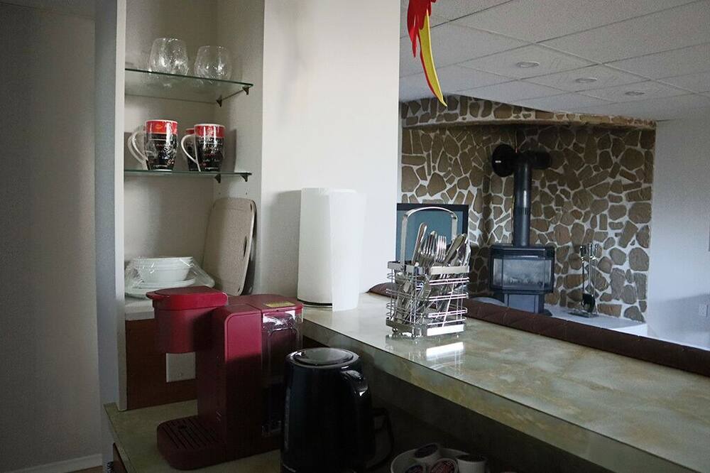 Photo of Kitchen in Ottawa Division