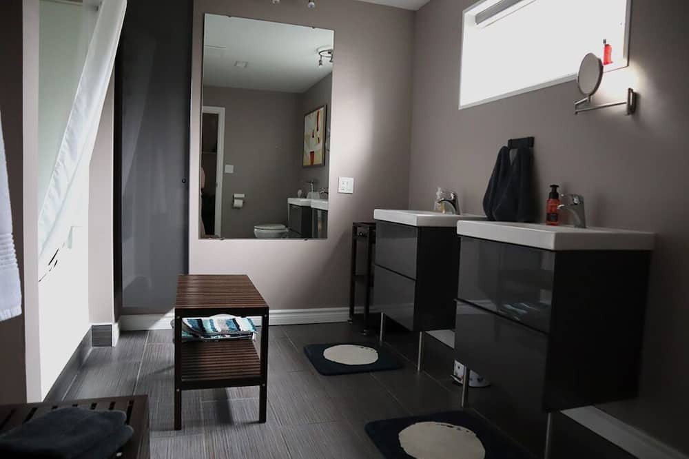 Photo of Kitchen in Ottawa Division