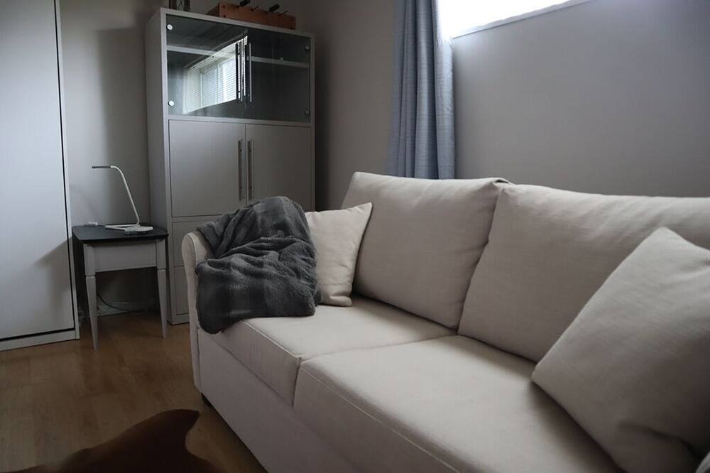 Photo of Livingroom in Ottawa Division