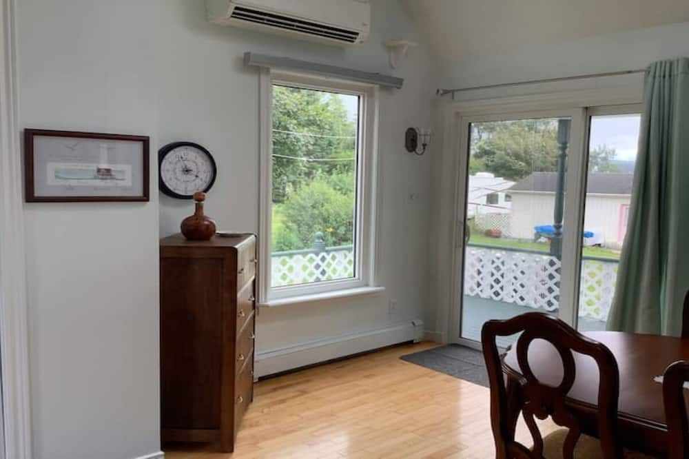 Photo of Livingroom in Scots Bay