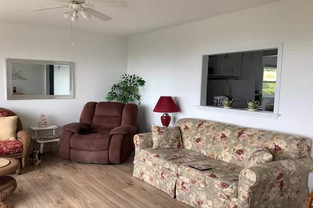 Photo of Livingroom in Scots Bay