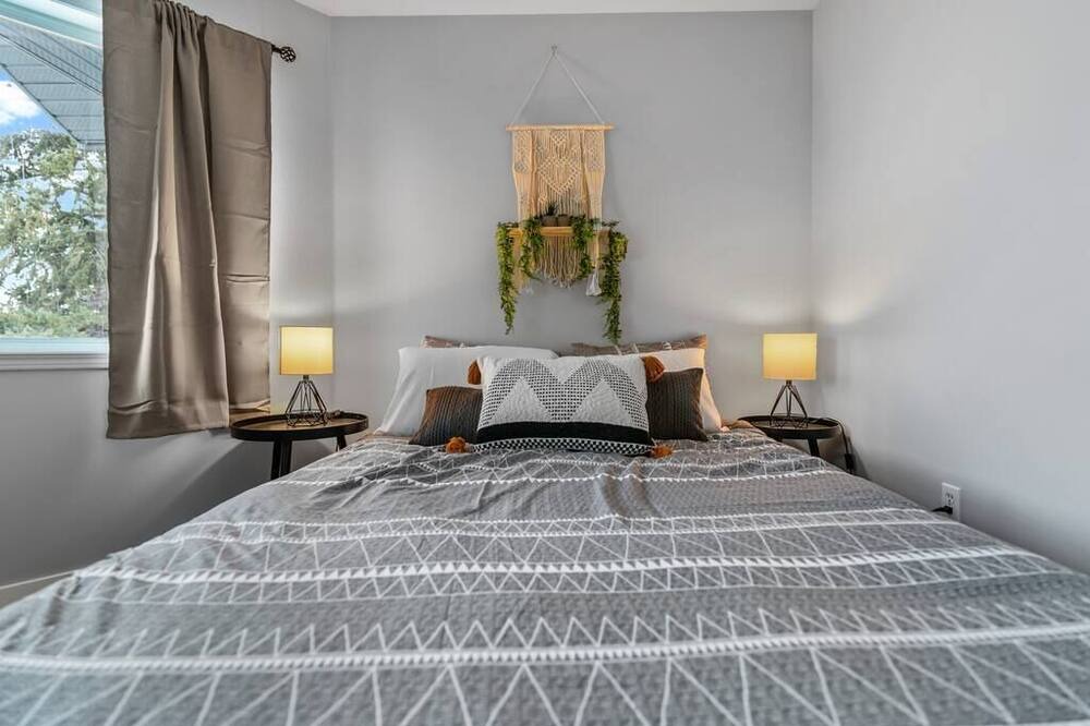 Photo of Bedroom in West Kelowna Estates