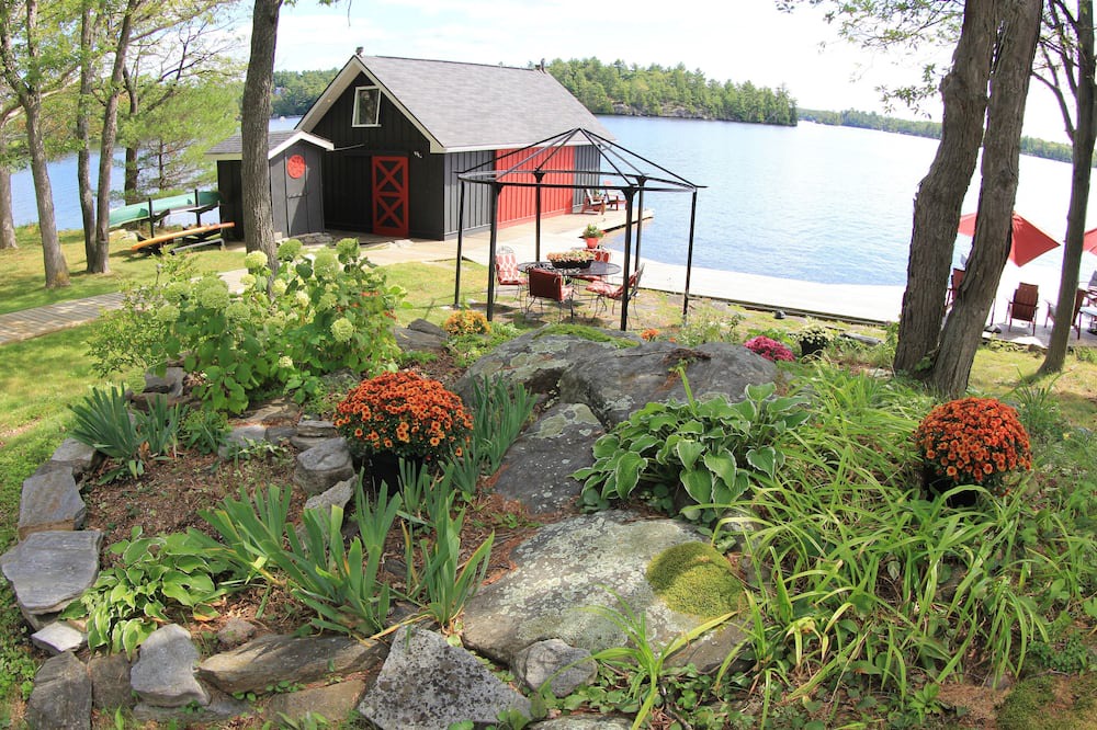 Photo of Outdoor in Severn