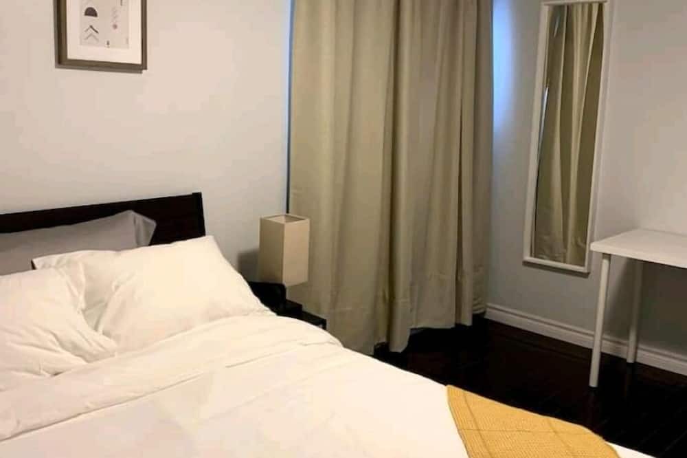 Photo of Bedroom in Hamilton