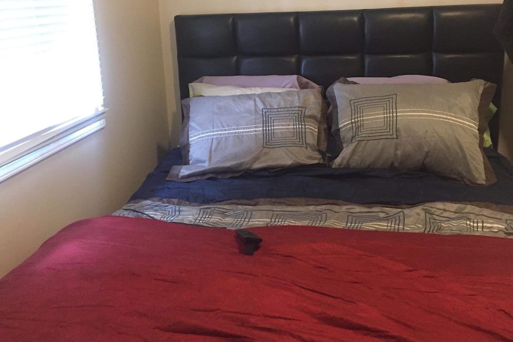 Photo of Bedroom in Thunder Bay