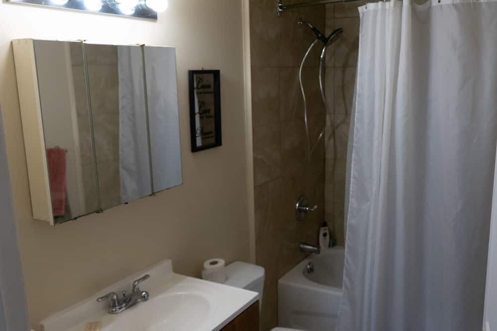 Photo of Bathroom in Thunder Bay