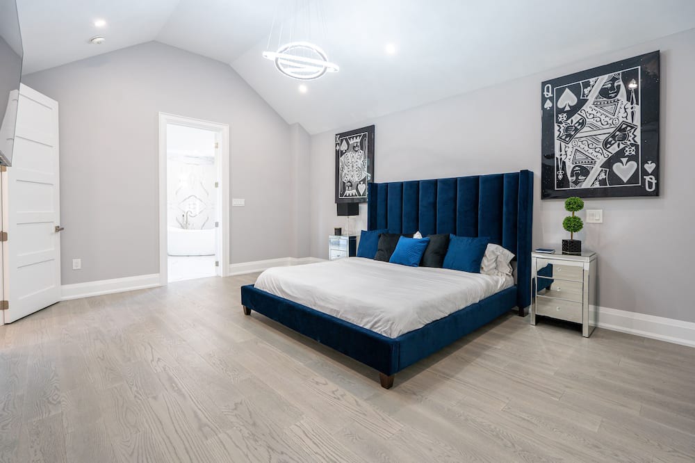 Photo of Bedroom in Humber Bay