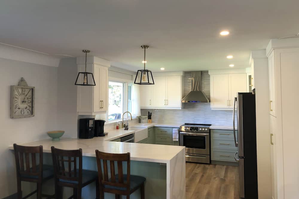 Photo of Kitchen in Grimsby