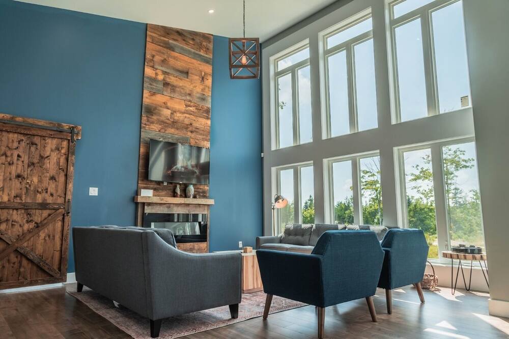 Photo of Livingroom in Newport Landing