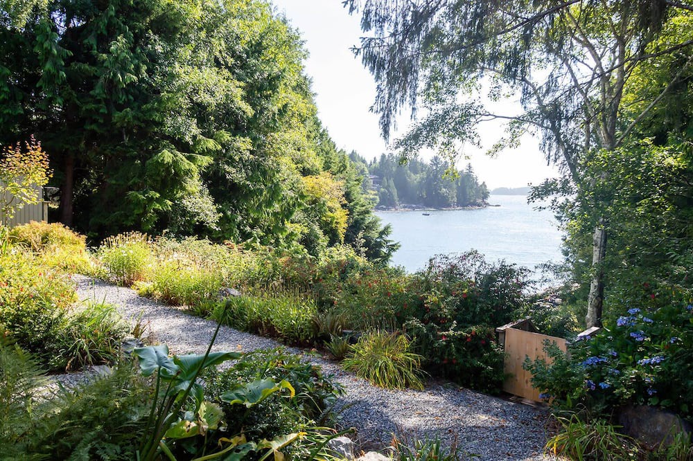 Photo of Others in Tofino