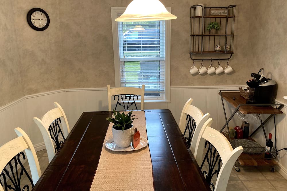 Photo of Kitchen in Kiersteadville
