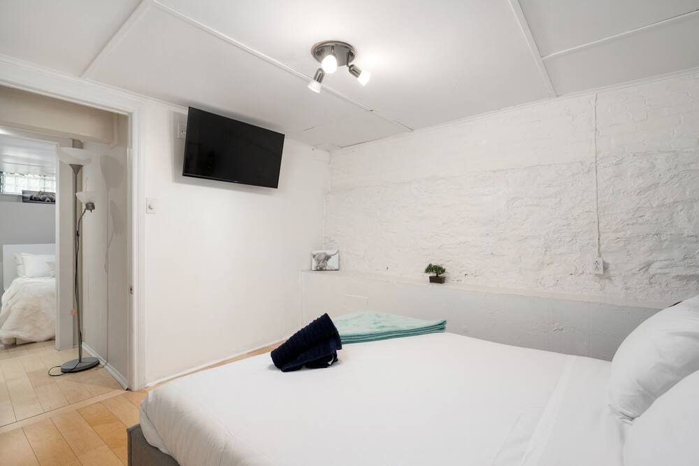 Photo of Bedroom in Gay Village