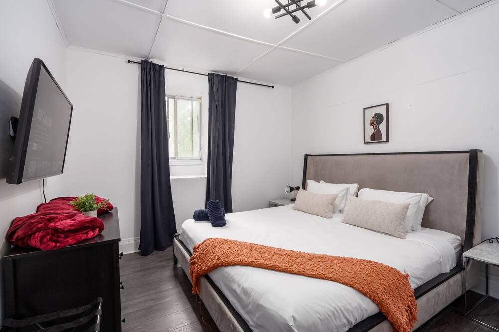 Photo of Bedroom in Gay Village