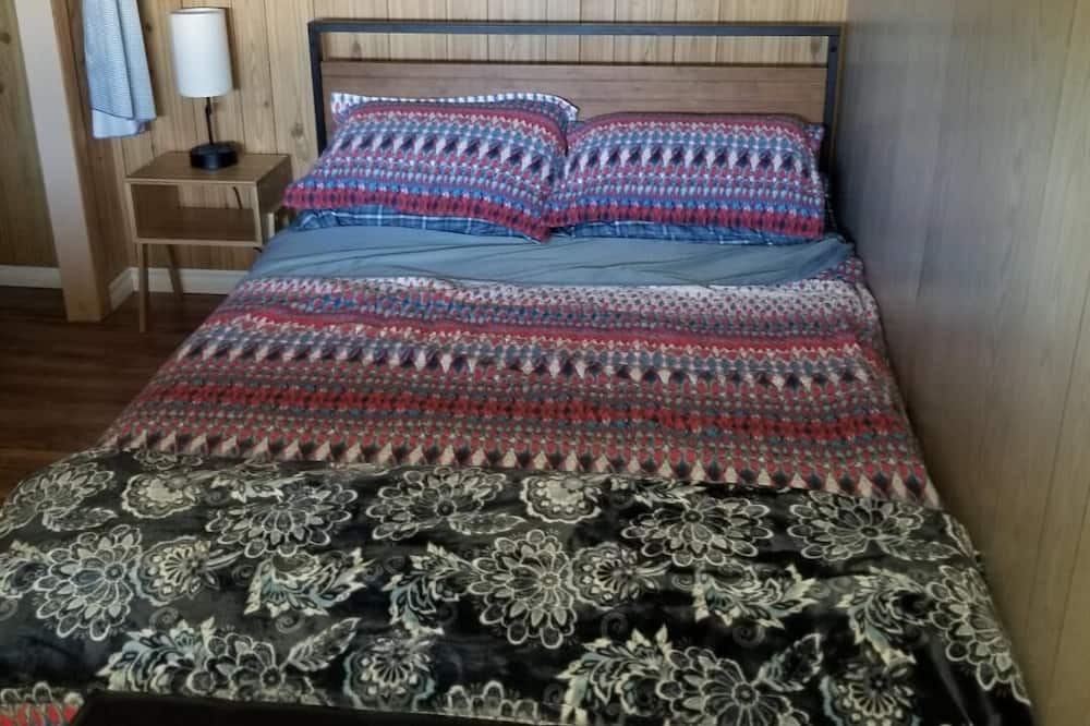 Photo of Bedroom in Pontiac