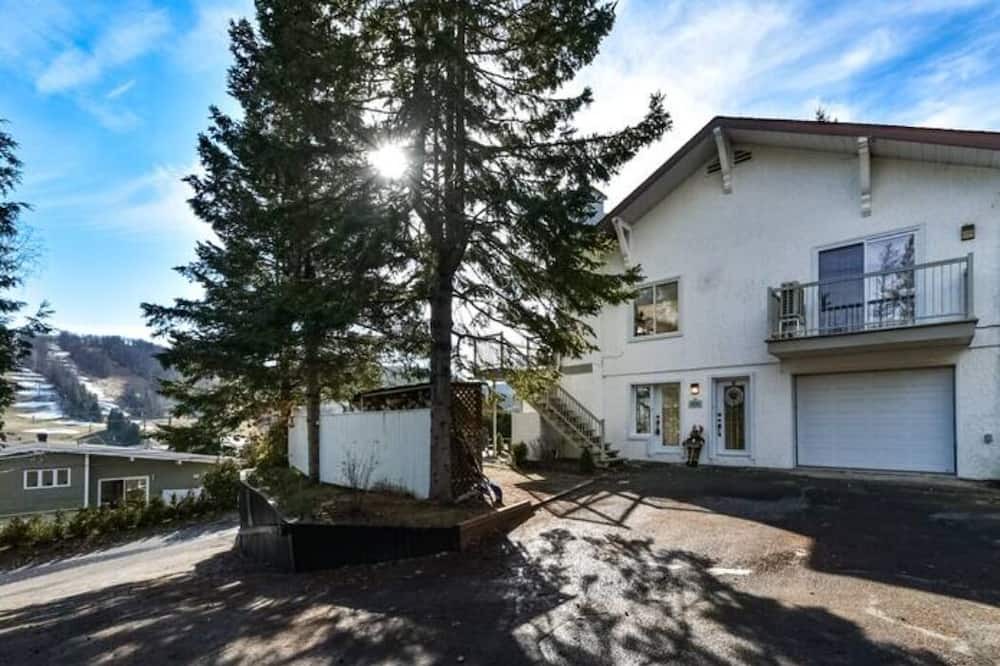 Photo of Outdoor in Saint-Sauveur