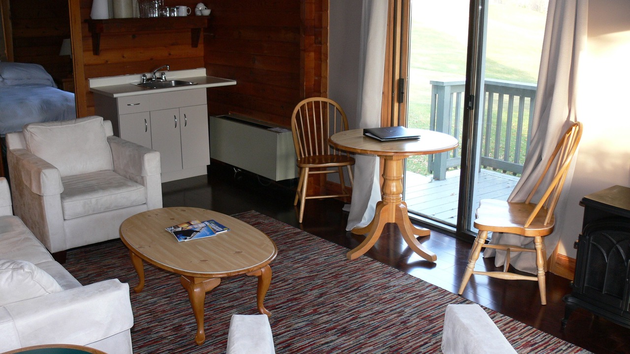 Photo of Livingroom in Fenelon Falls