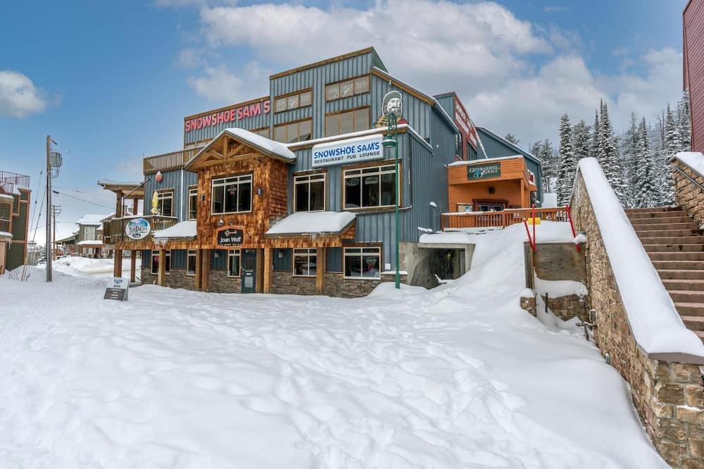 Photo of Others in Snow Pine Estates