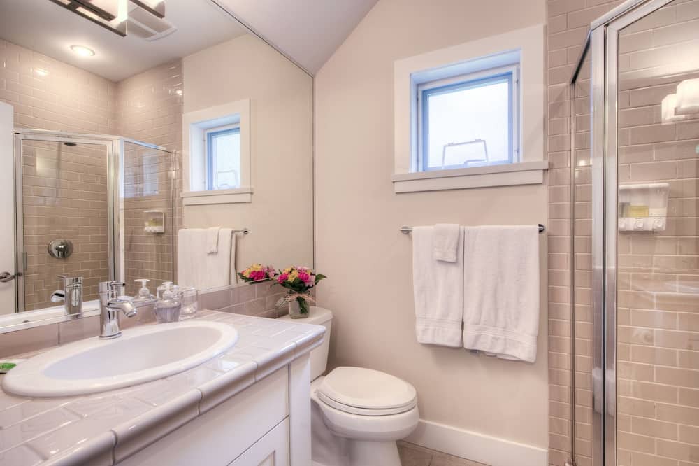 Photo of Bathroom in Regional District of Nanaimo
