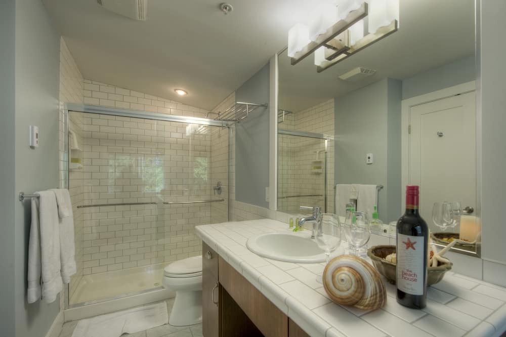 Photo of Bathroom in Regional District of Nanaimo