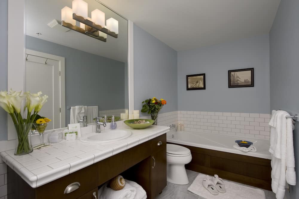 Photo of Bathroom in Regional District of Nanaimo