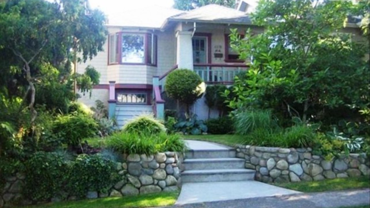 Photo of Outdoor in West Point Grey