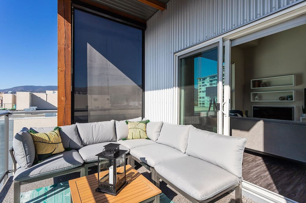 Photo of Patio Balcony in Kelowna Central Business District