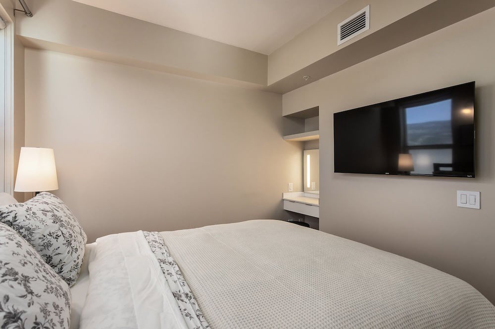 Photo of Bedroom in Kelowna Central Business District