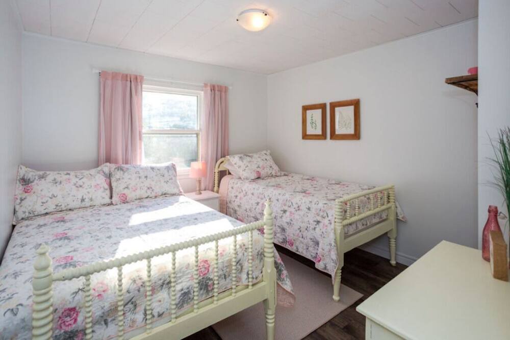 Photo of Bedroom in Stanhope