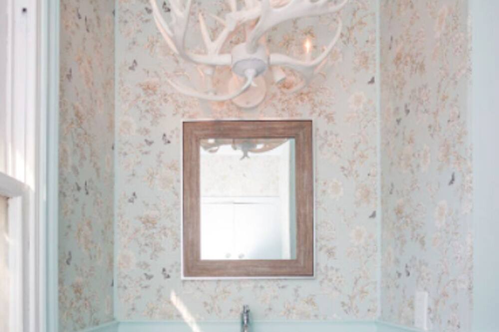Photo of Bathroom in Stanhope
