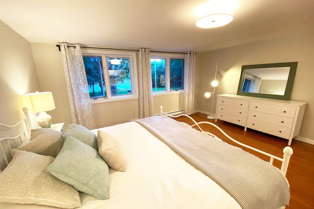 Photo of Bedroom in Valentia