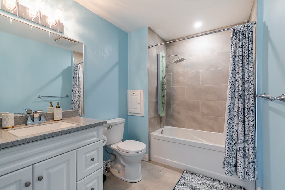 Photo of Bathroom in Jordan Harbour