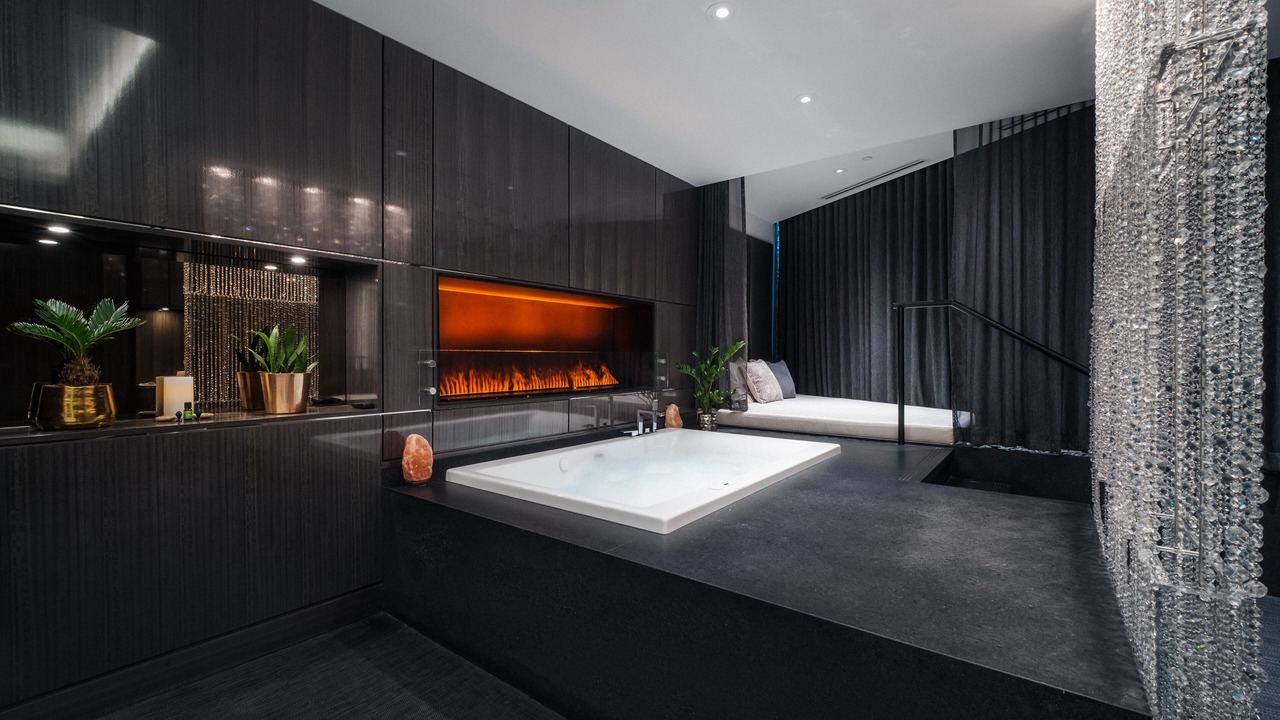 Photo of Bedroom in Coal Harbour
