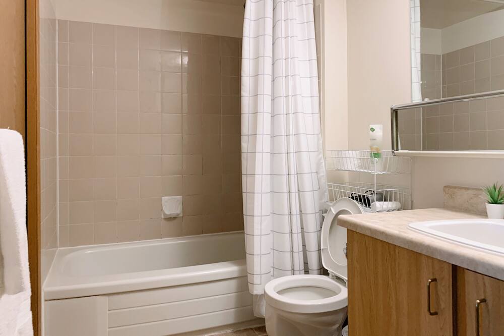 Photo of Bathroom in Fort Gary