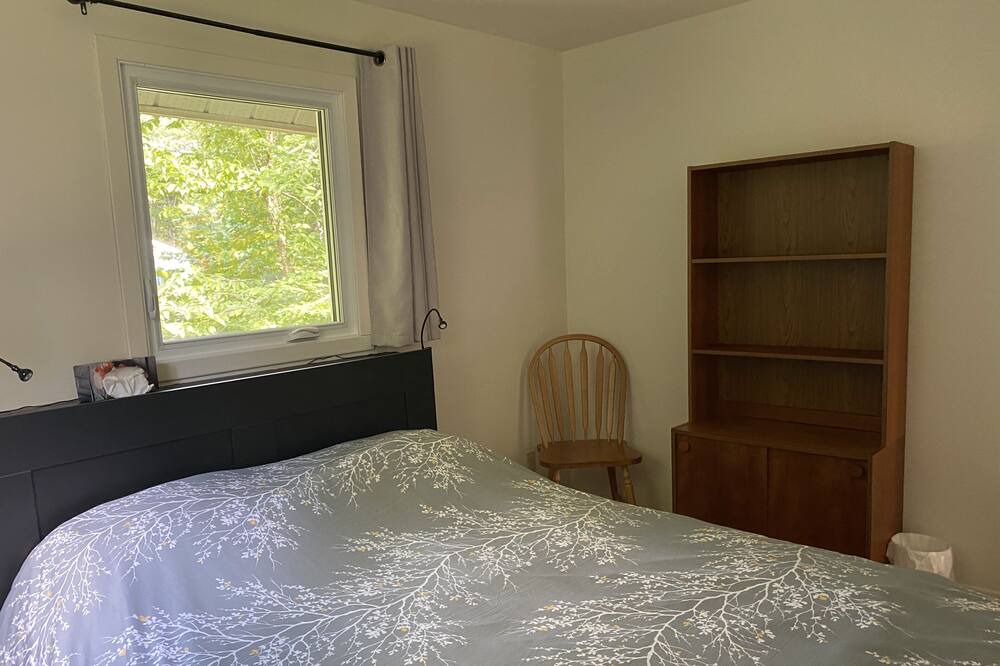 Photo of Bedroom in Mont-Laurier