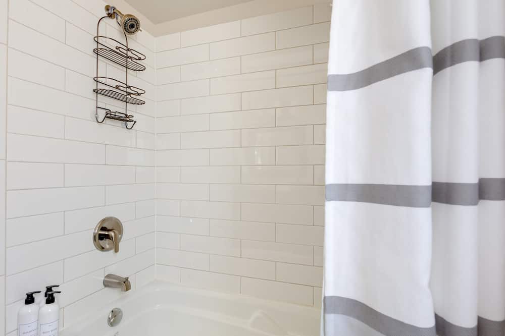 Photo of Bathroom in South Pandosy